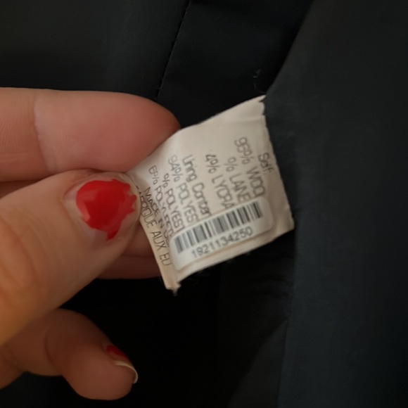 Theory Blazer Size 6 - Picture 4 of 4